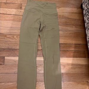 Lululemon Grape Leaf Align leggings